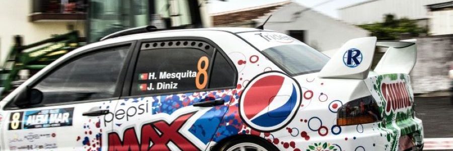 Tiskanje nalepk je odličen način za promocijo lastnih storitev